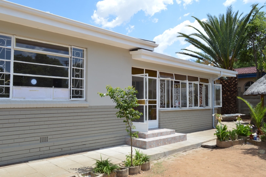 4 Bedroom Property for Sale in Collerville North West